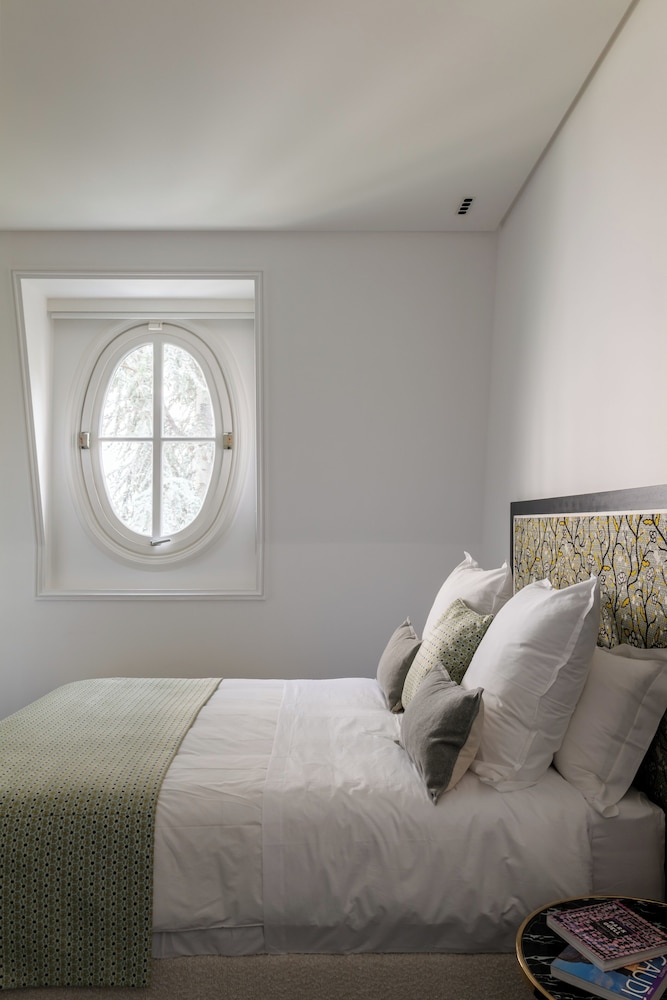 HIGHSTAY - Luxury Serviced Villa - Poincaré