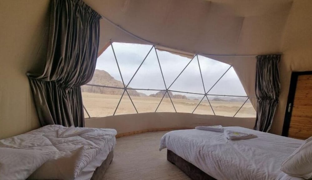 Ghanm Luxury Camp Glamping view 3