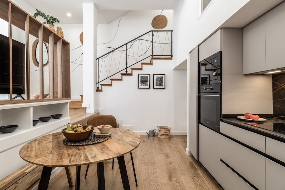 Formia - 2 Bedrooms in Azca