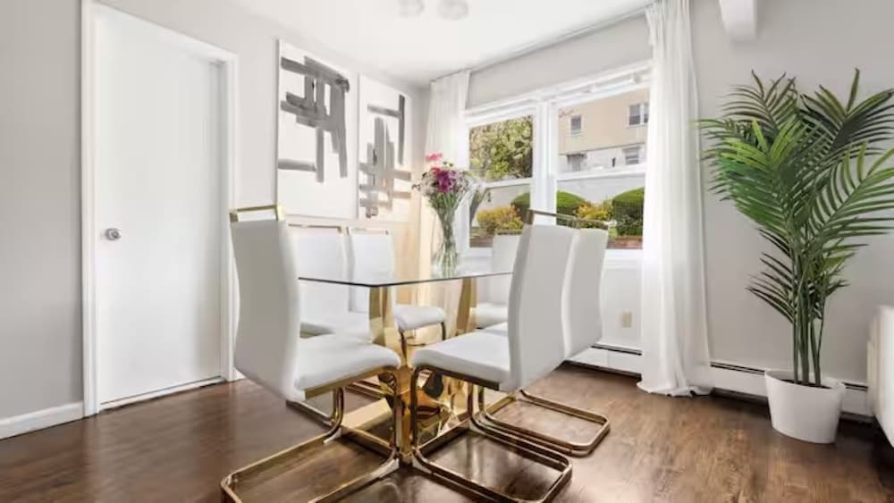 Upscale 3BR NY Home with Free Parking