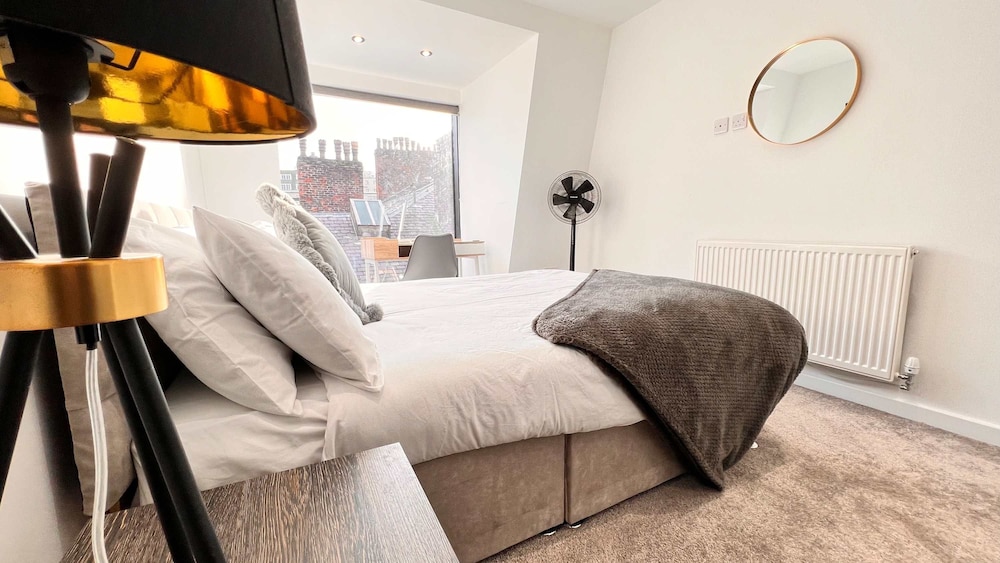 Elegant Stay in Irwell Chambers