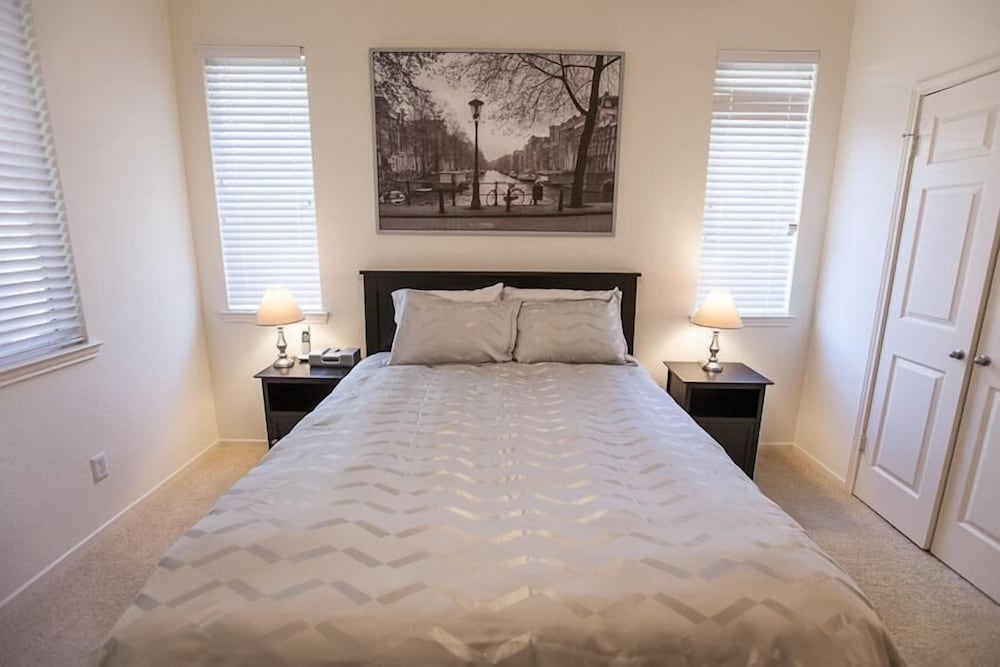 Kierland Villa By Signature Vacation Rentals