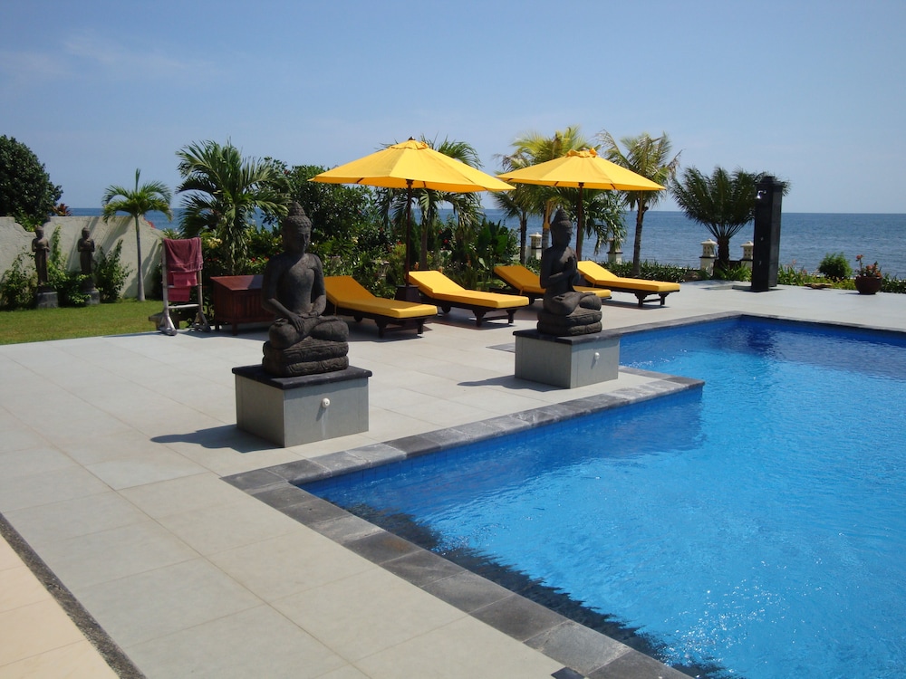 Villa Pelangi Bali