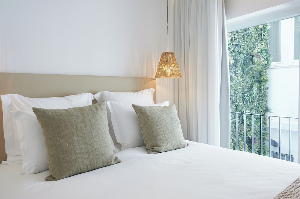 Borealis Lisbon Apartments - Bairro Alto.