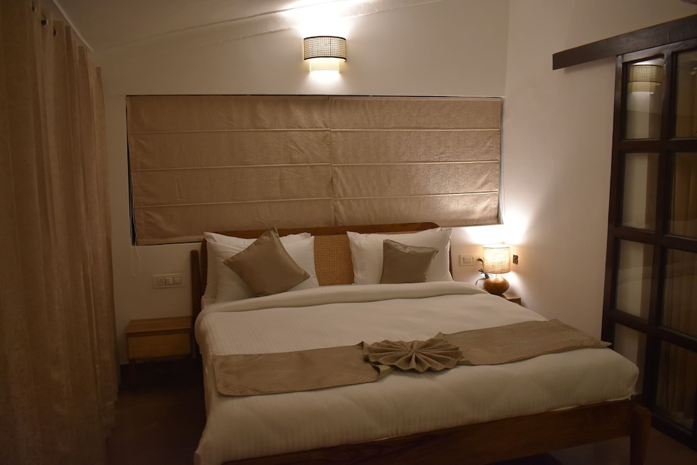 3 Acres Resort