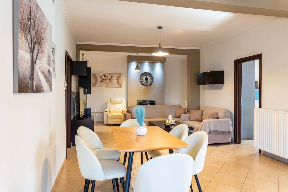 Filiatra s Cozy Haven A Peaceful Escape in Nature