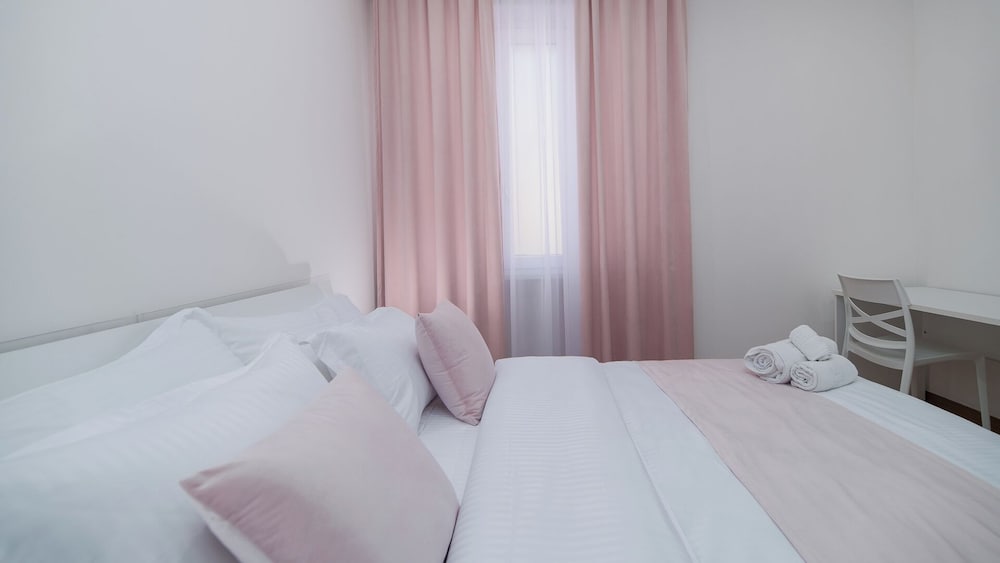 Lovely Rooms by Rentbeat