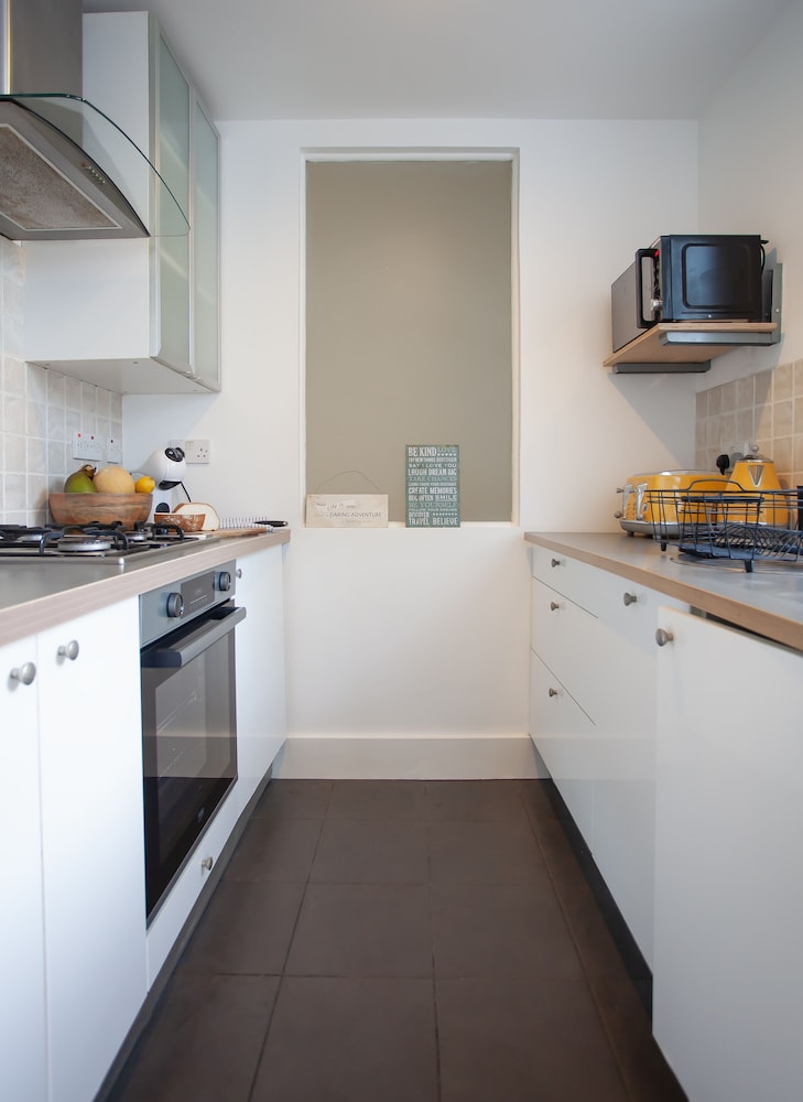 3 bed House Camberwell With Private Garden