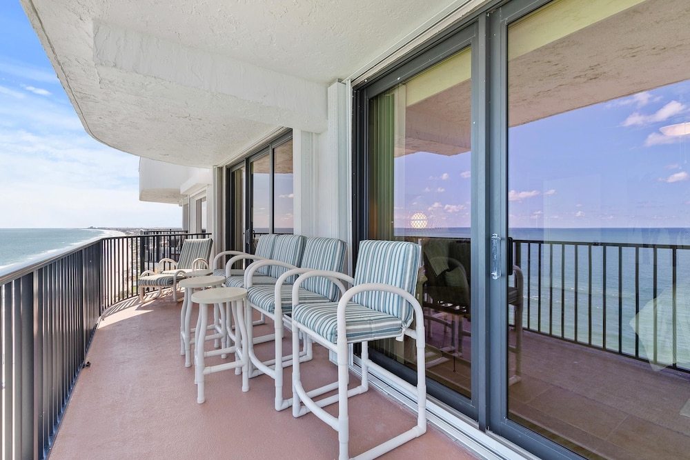 Ashley Penthouse 4