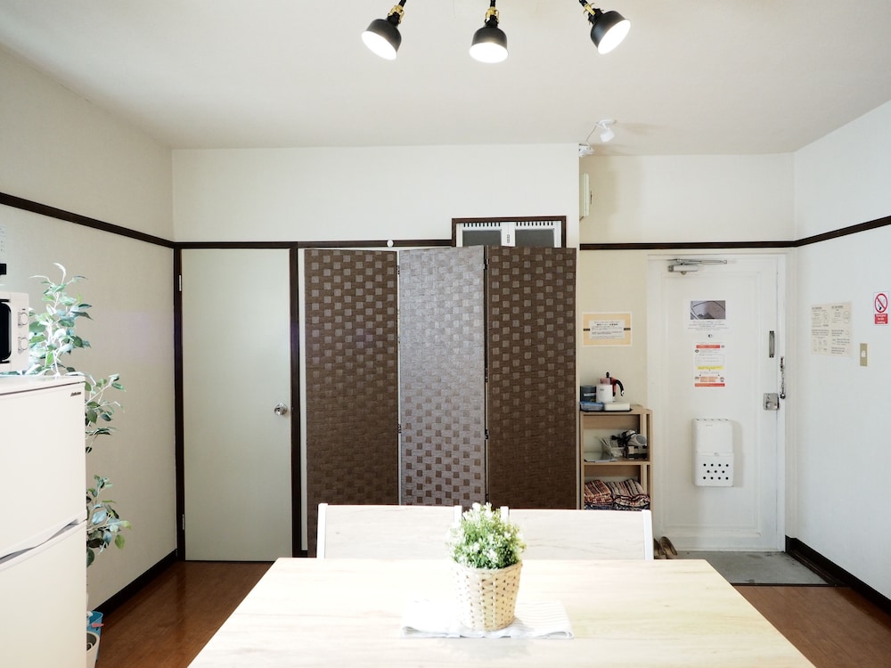 Living CUBE Beppu Station