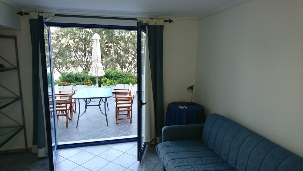 Photo 23