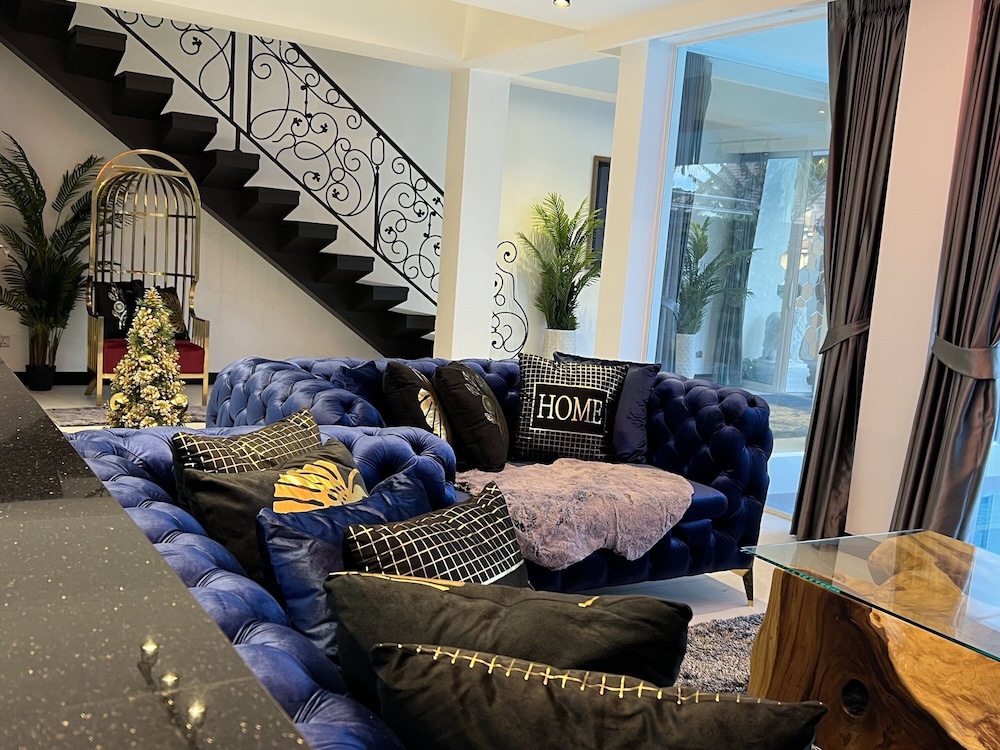 Premium Pool Villas Pattaya