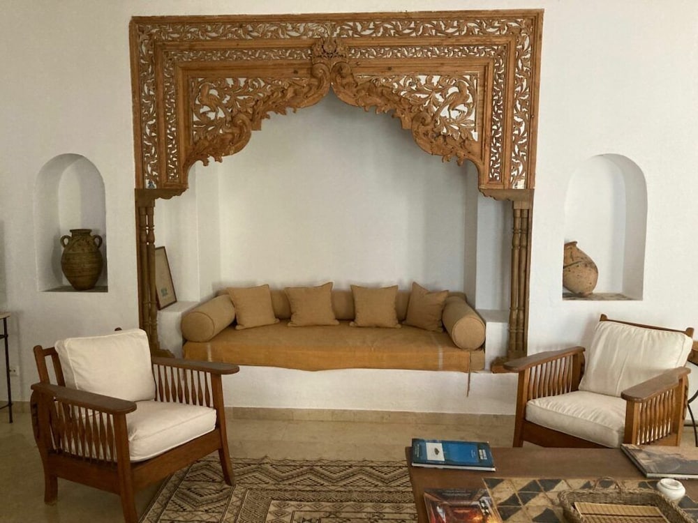Menezel Jerba