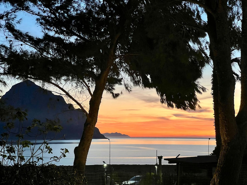 Villa Makar Sea View