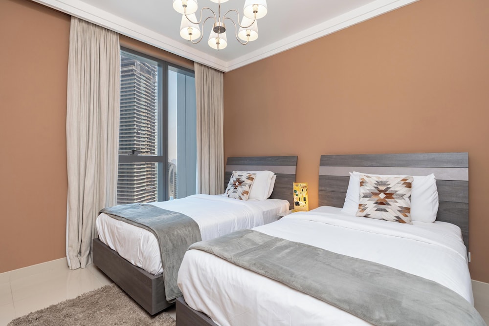 Lux BnB Boulevard Point Burj Views