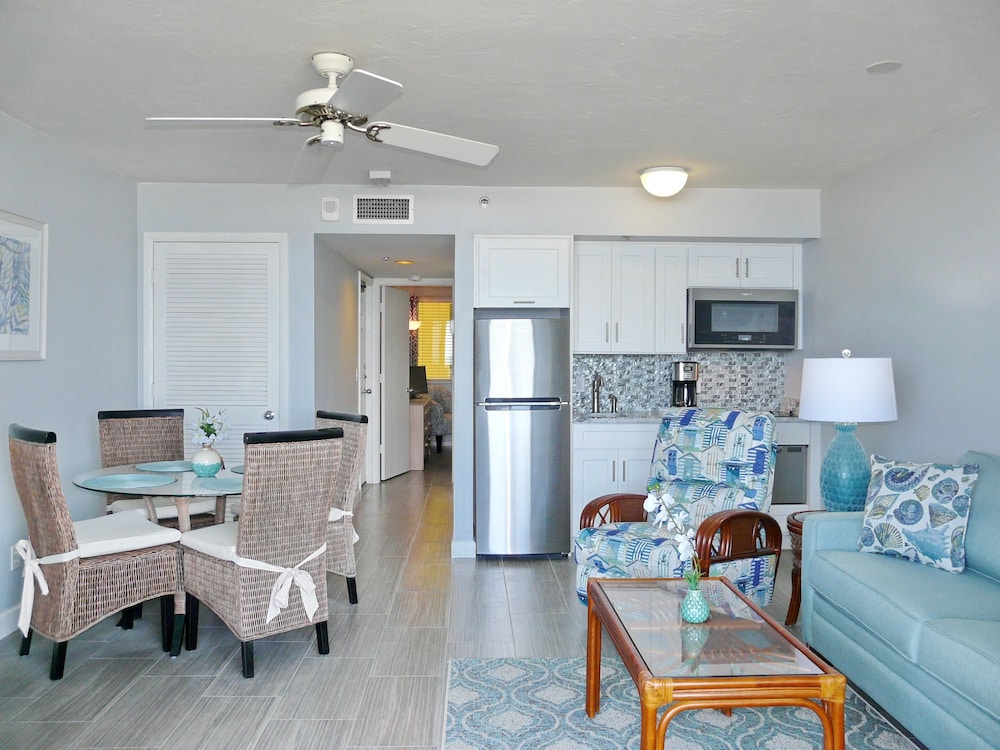 Unmatched Beachfront Condo With Roomy Balcony and Pool view 4