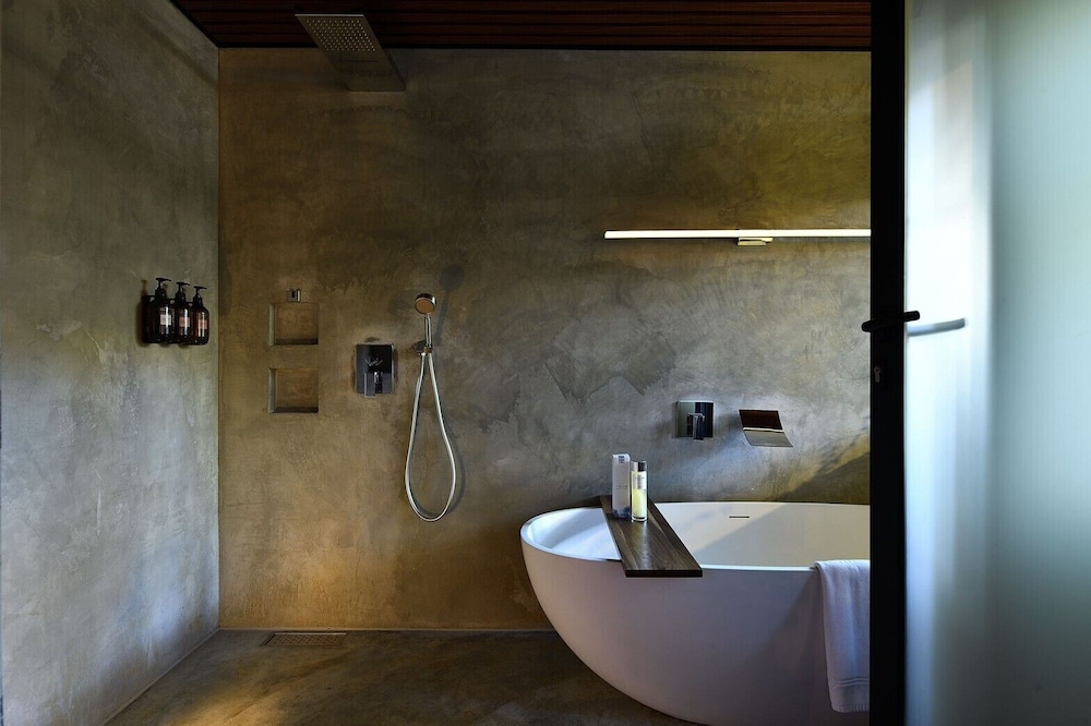 28 The Loft