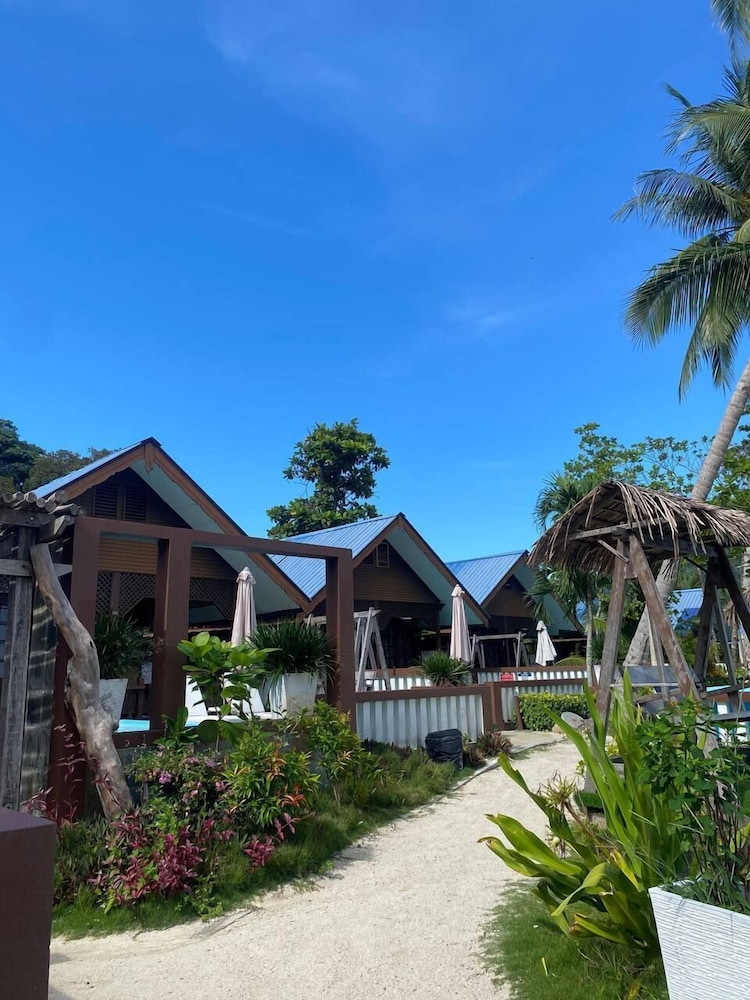 Perhentian Island Coralview Resort