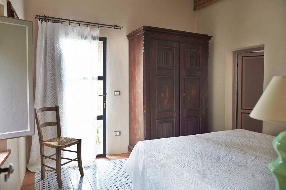 Peralta Tuscany