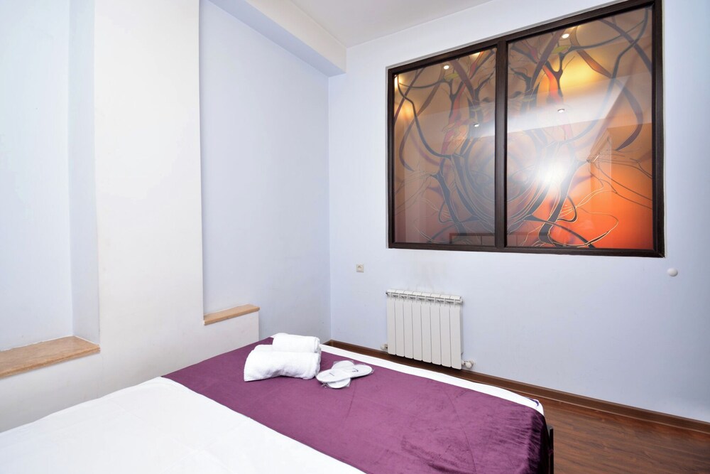 Apartment on Aram street