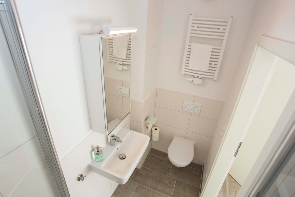 Studio Apartments Köhn