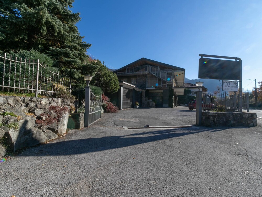 La Soliva Big House in Bellano view 3