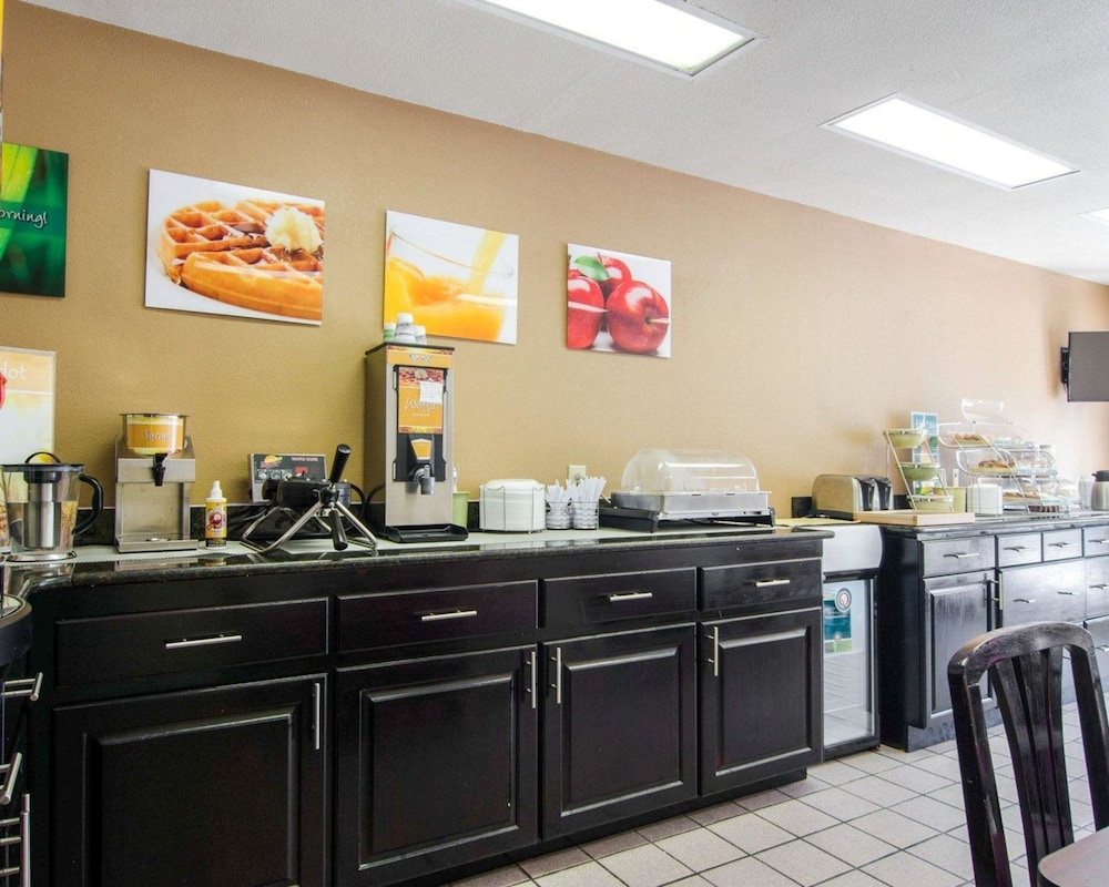 Quality Inn Hartwell - Property Image 7