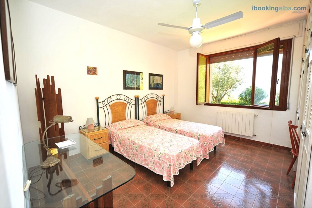 Villa Enfola view 3