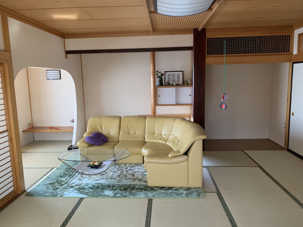 Healing Salon Kin view 5