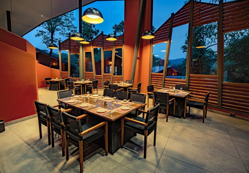 Vyna Hillock Resort and Spa