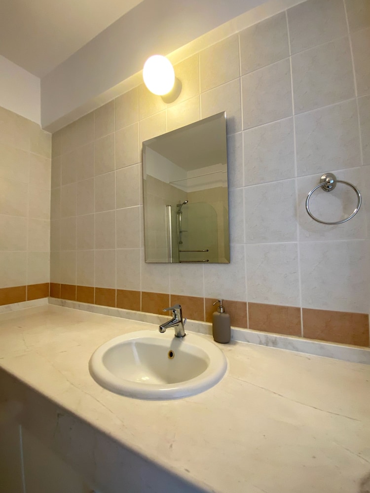 70 PAP - Stay Anthea Gardens - Calm Living