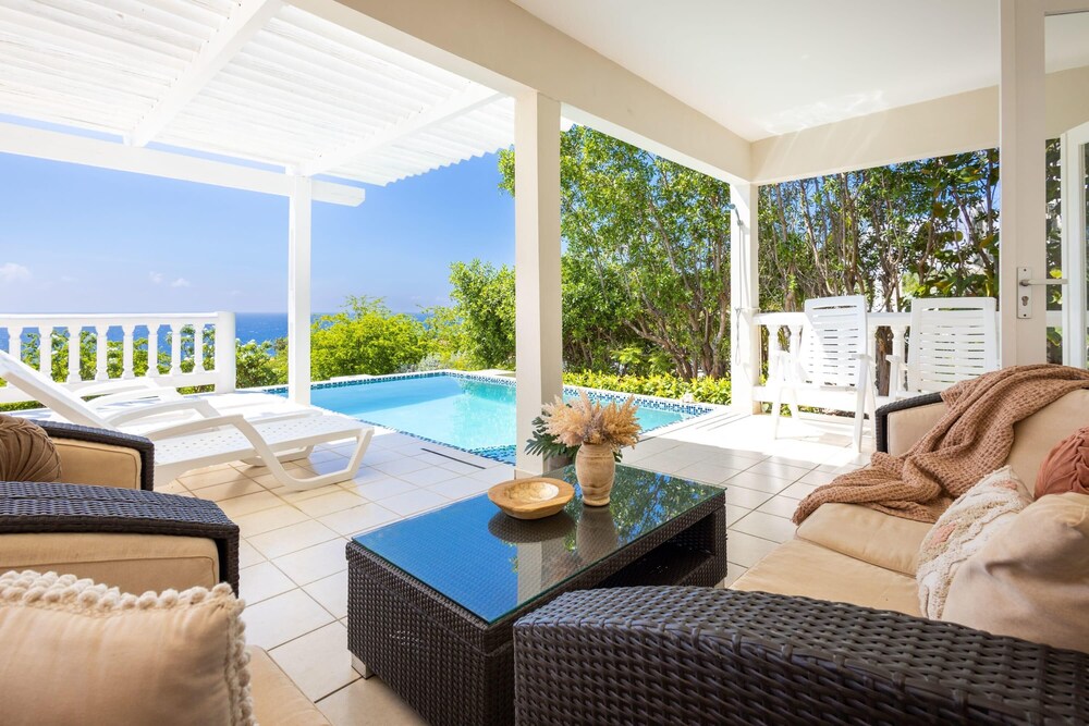Seaside Rhapsody at Villa Kolibreeze