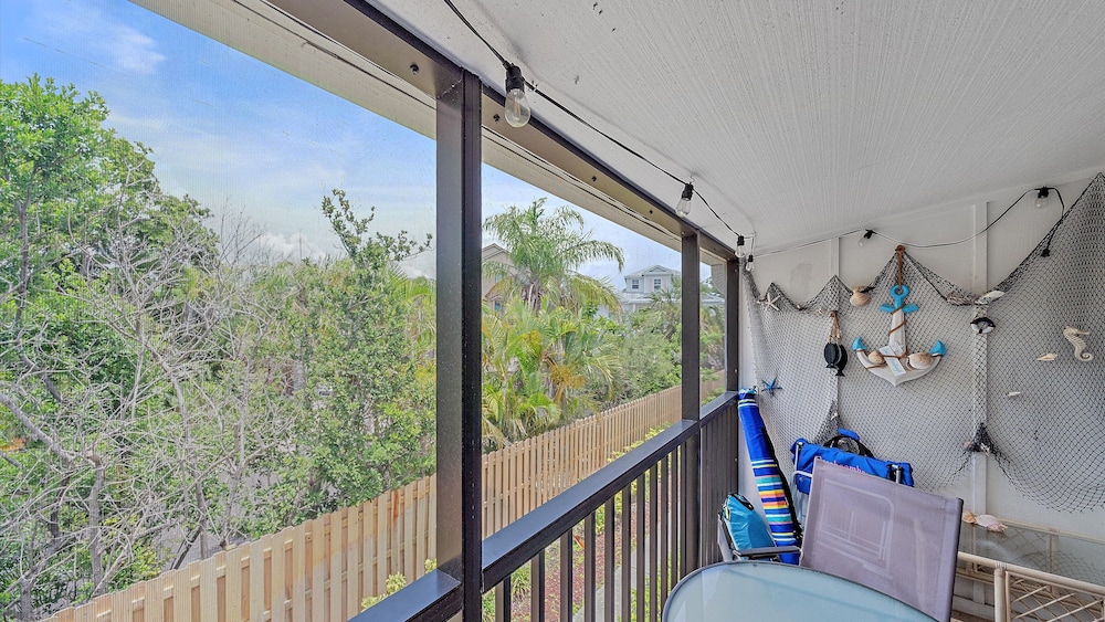 White Sands On Siesta 1 Bedroom Condo