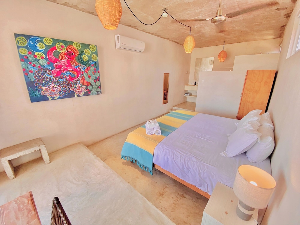 Perro Surfero Hotel Boutique - Todos Santos, BCS