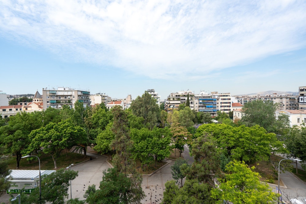 LIV Athinum 1 - Luxury Apartment 4B