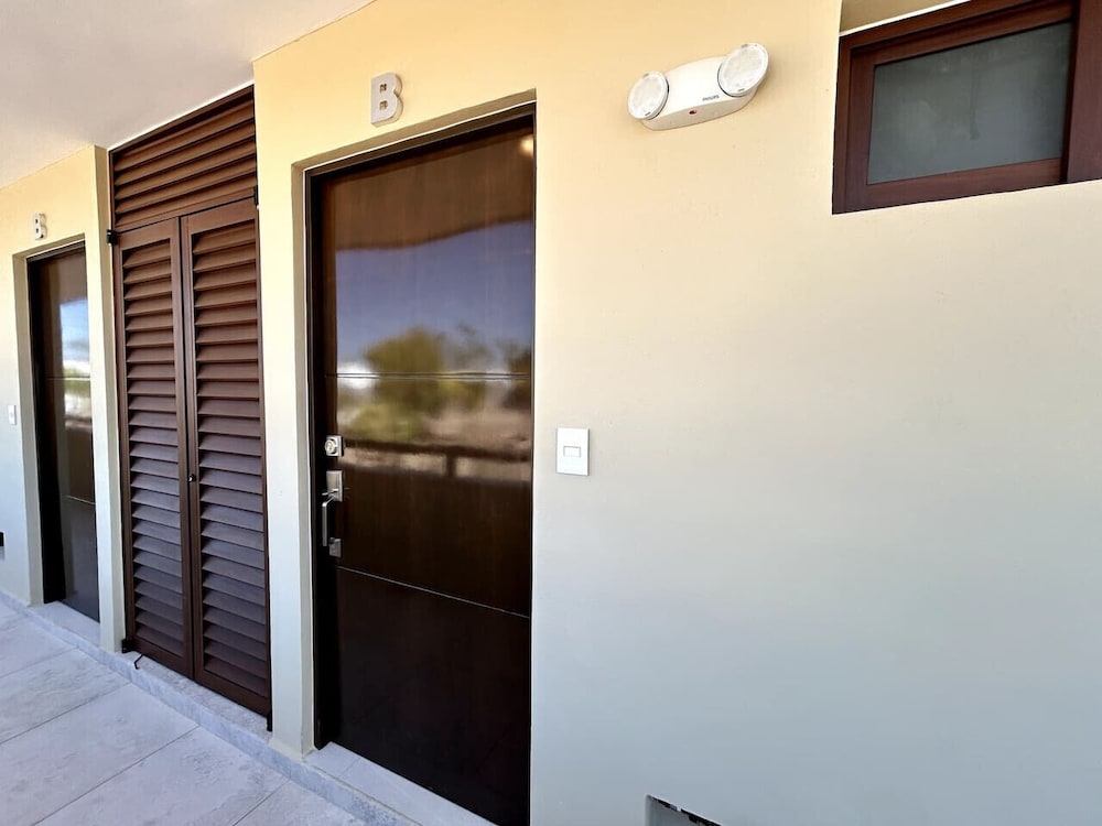 Oceanna Apartments