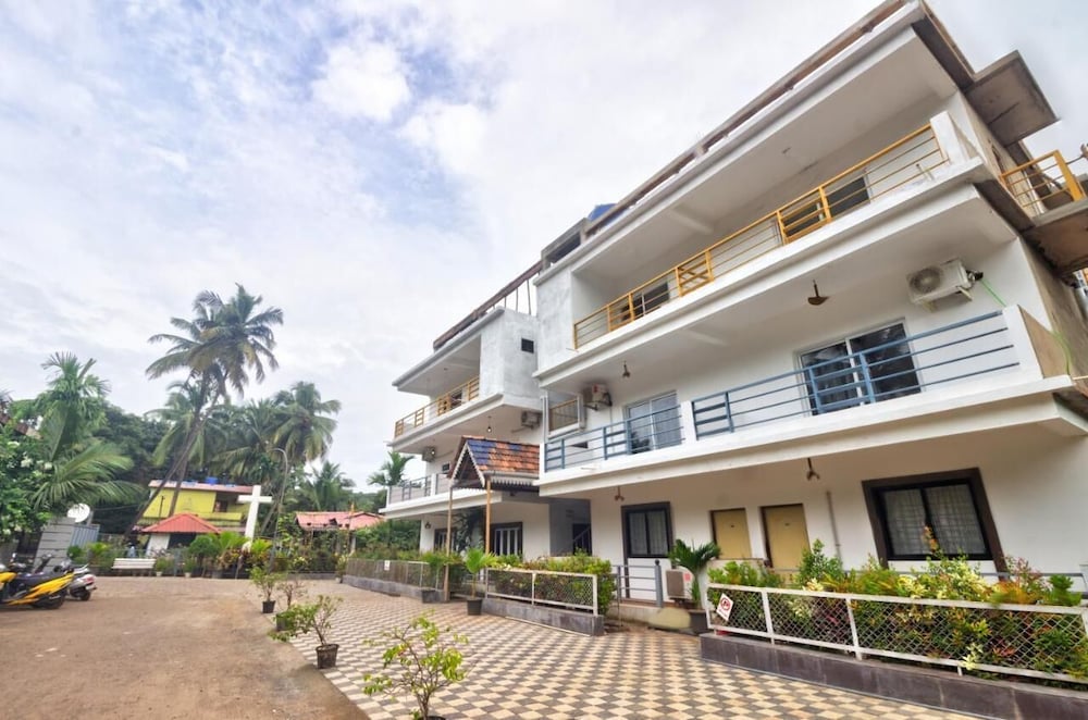 HOTEL Golden Rice view 2