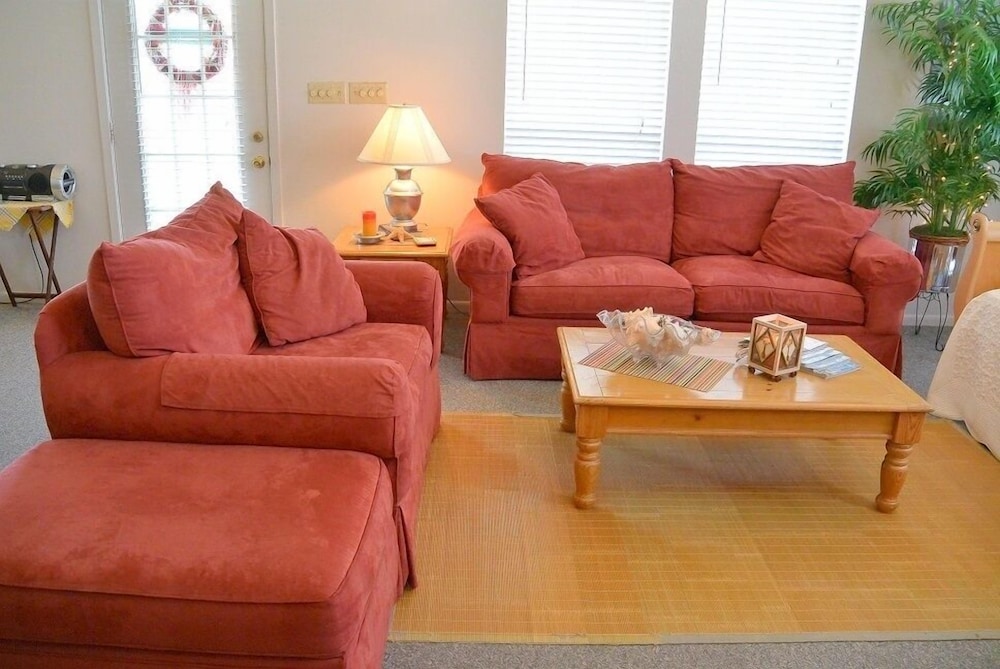 Kokomo Jo's 3 Bedroom Home