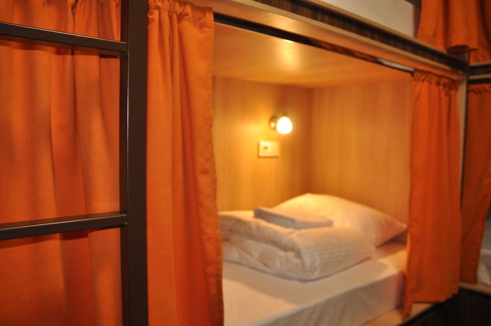 Pikasso - Hostel