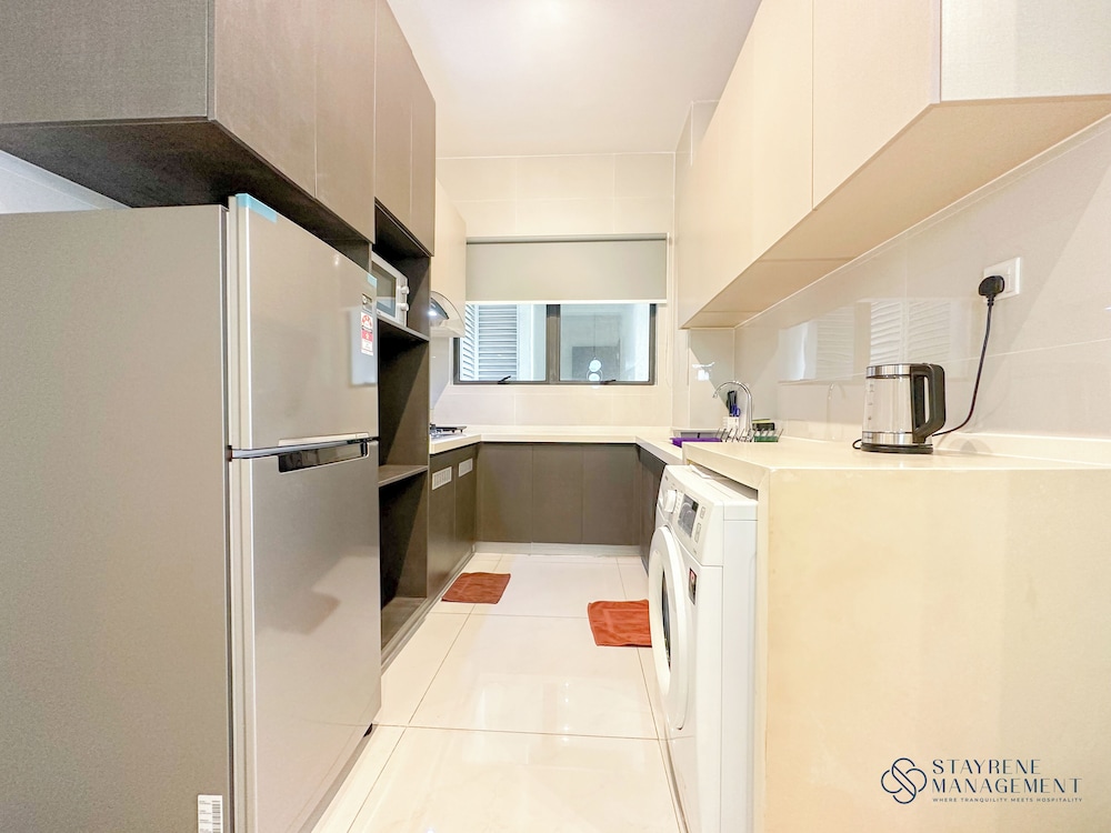 Country Garden Danga Bay Sea View Homestay by Stayrene