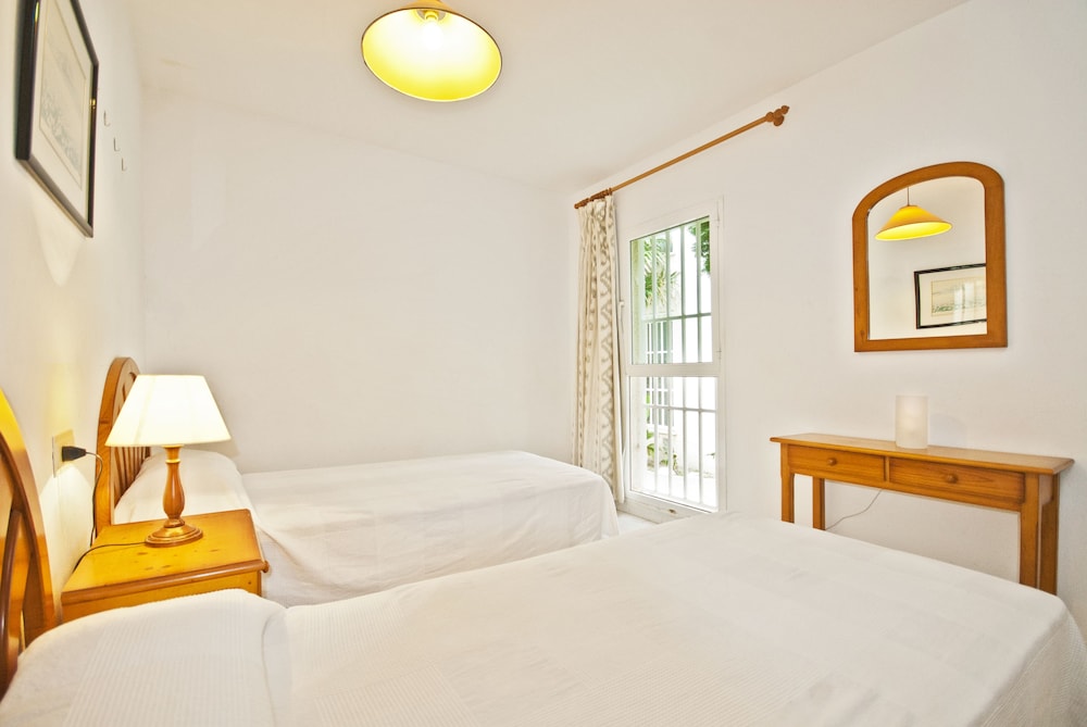 Pollensa Vacations - Apartamentos Llevant Puerto de Pollensa - Property Image 2