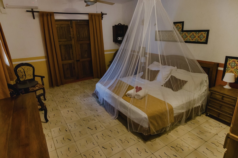 Beachfront Hacienda del Cuyo Penthouse, photo 21