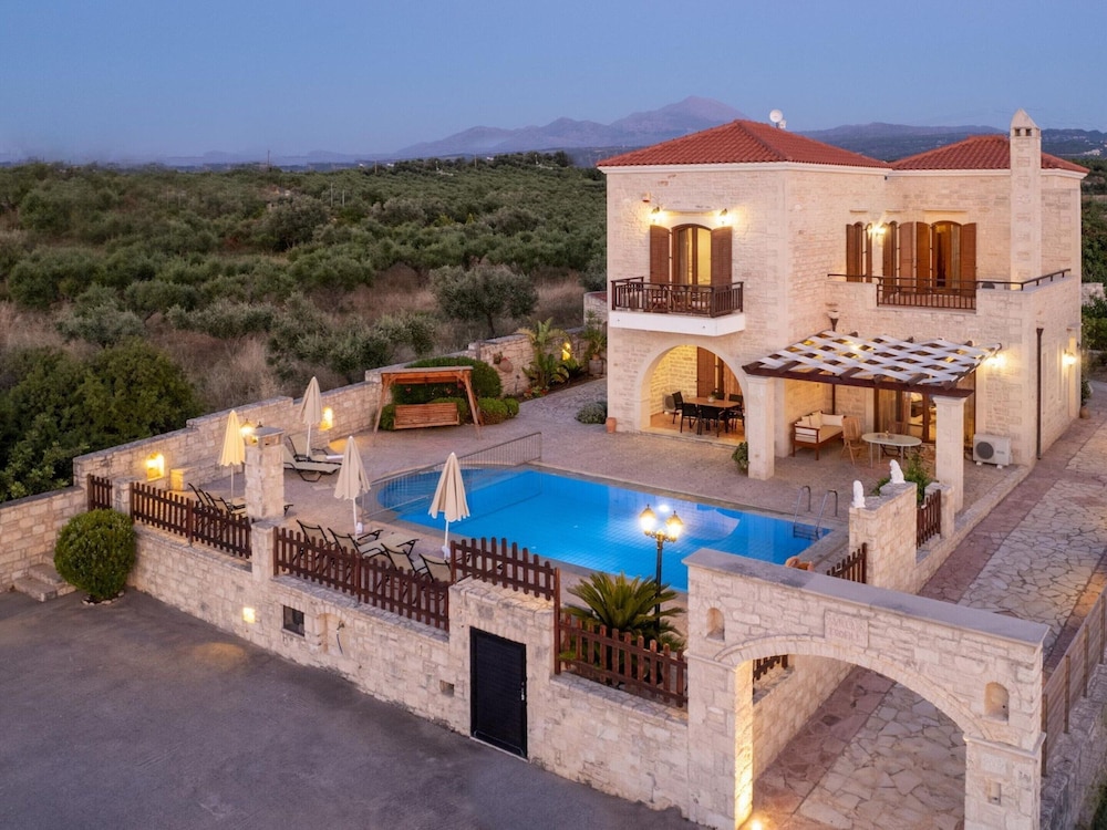 Holiday Home in Arkadi With Private Pool