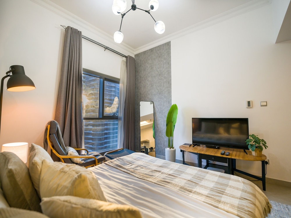 Easygo- Serene STU in Dubai Marina Zum