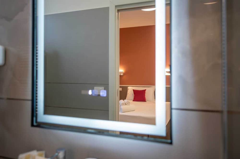 Rossy Palace Amalfi Coast Suites