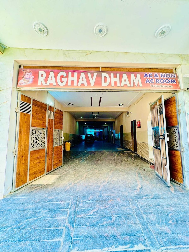 Hotel Raghav Dham
