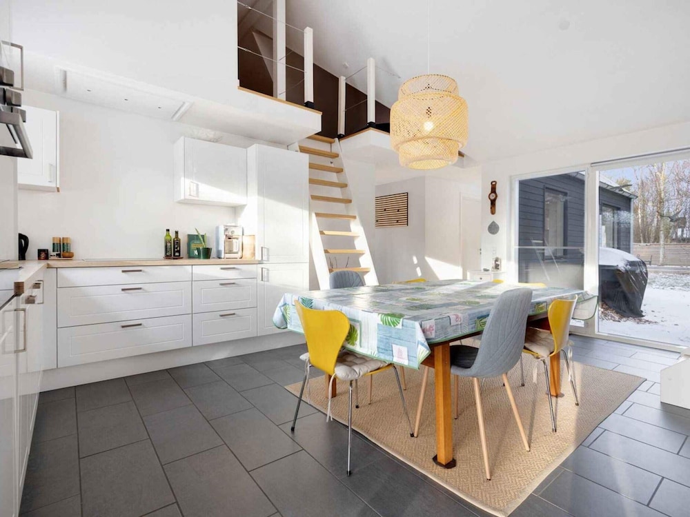 5 Star Holiday Home in Hals