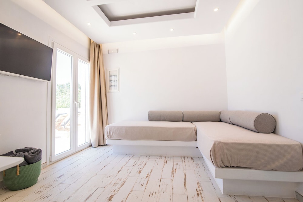 Depis Edem Luxury Villas