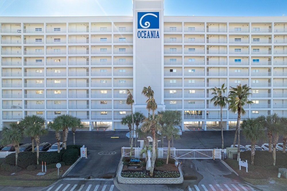 Oceania 703 3 Bedroom Condo by RedAwning