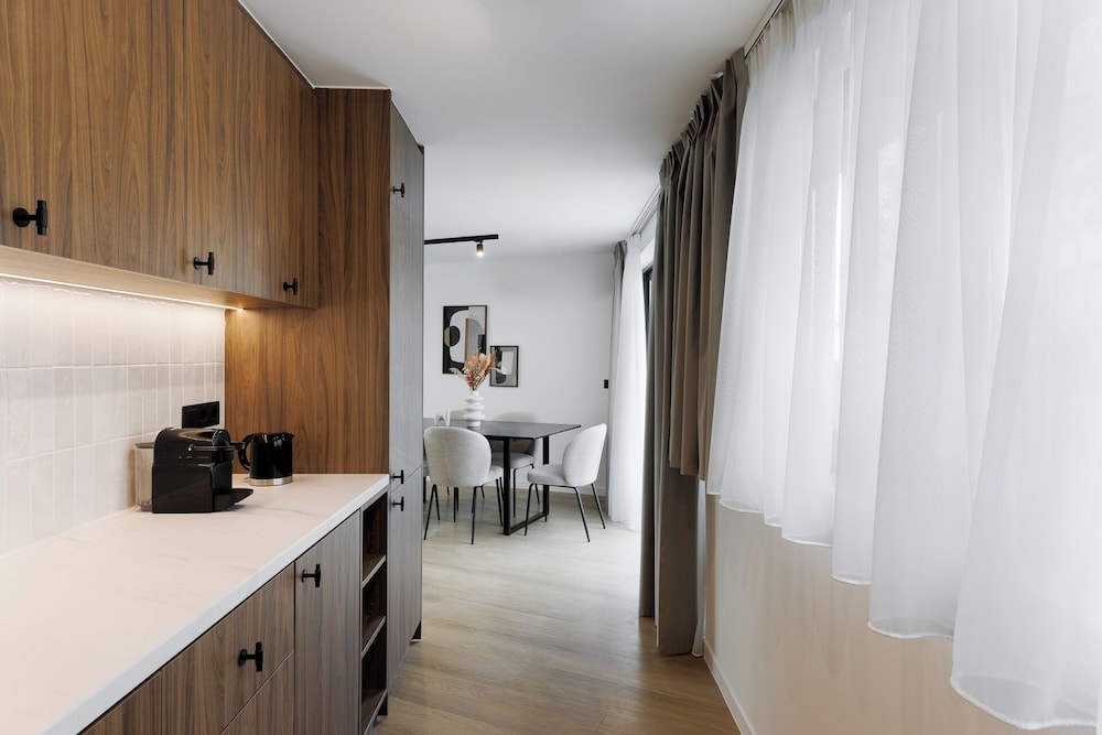 MoRe by Zoia Living